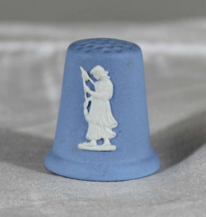 Wedgwood Blue Jasperware Thimble - Spinner