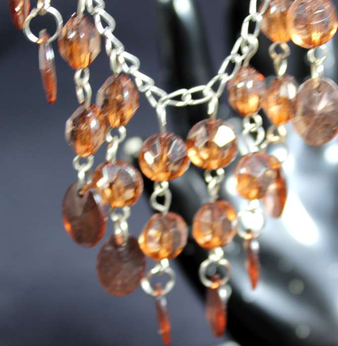 costume jewelry - plastic bead necklace
