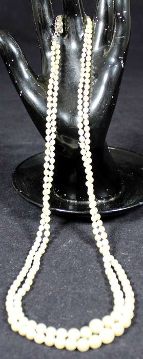 costume jewelry - pearl necklace with string silver clasp