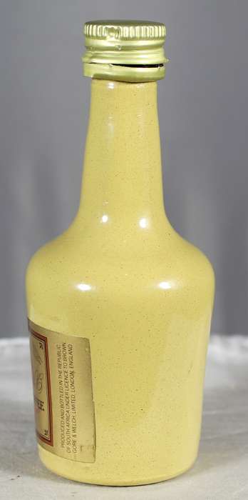 Mini liquor bottle - Jack Barregars - Old English toffee cream