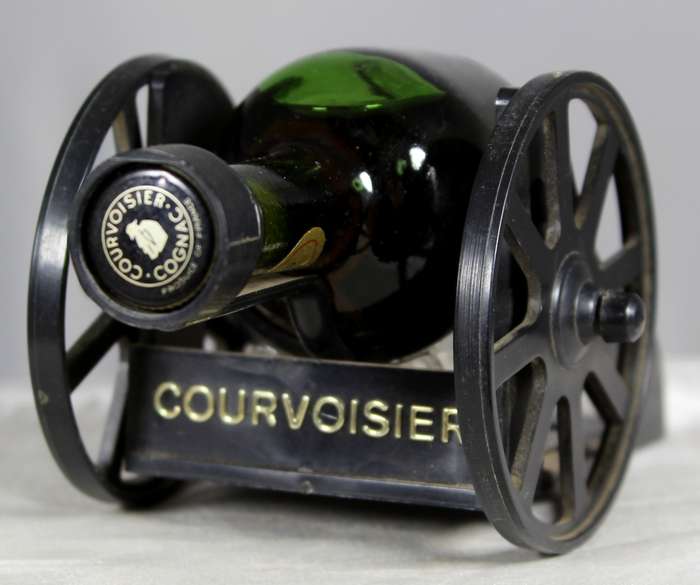 Courvoisier cognac - Miniature plastic cannon