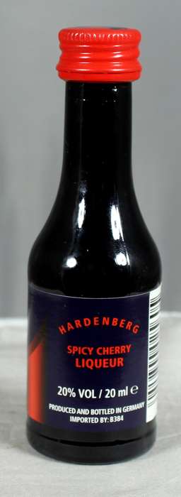 Mini liquor bottle - Kleiner Keiler - Spicy cherry liqueur