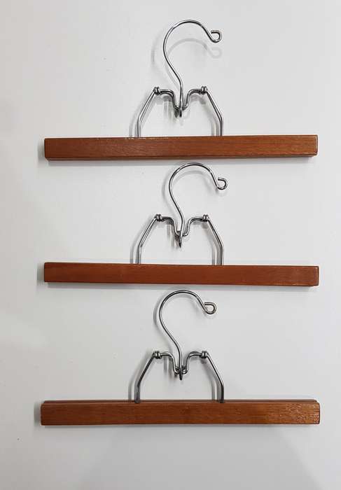 Vintage Wooden Trouser Clamps/Hangers. Set of 3x Wooden trouser/skirt hangers