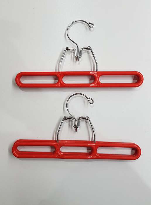 Vintage Plastic Trouser/Skirt Clamps/Hangers. Set of 2x Red plastic trouser/skirt hangers.