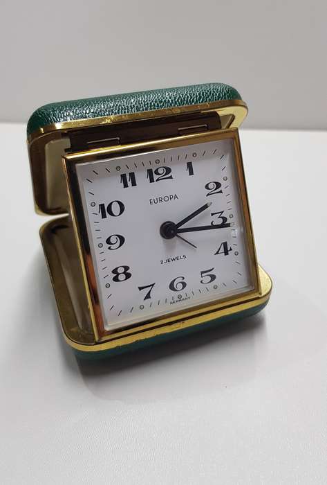 Europa Vintage Travel alarm clock