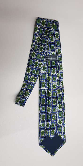 Mens Neckties: Description: Necktie by Daniel Hechter Paris.