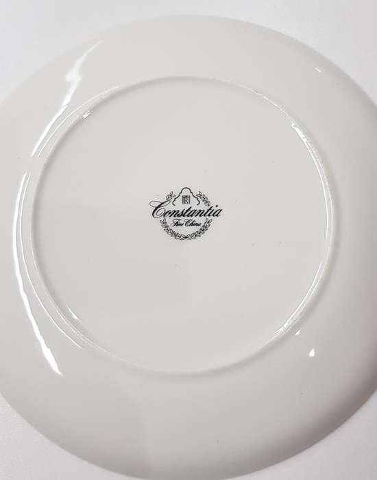 Vintage Kruger National Park souvenir ceramic plate by Constantia Fine China. Ceramic display plate