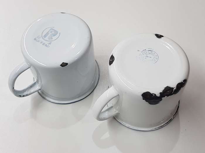 Vintage Enamel White with Blue trim mugs (2x)