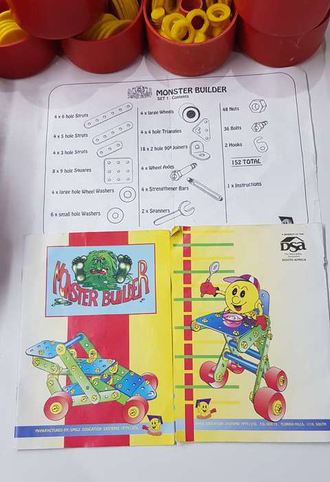 Smile Educational Toys  Monster Builder jumbo-sized construction set.