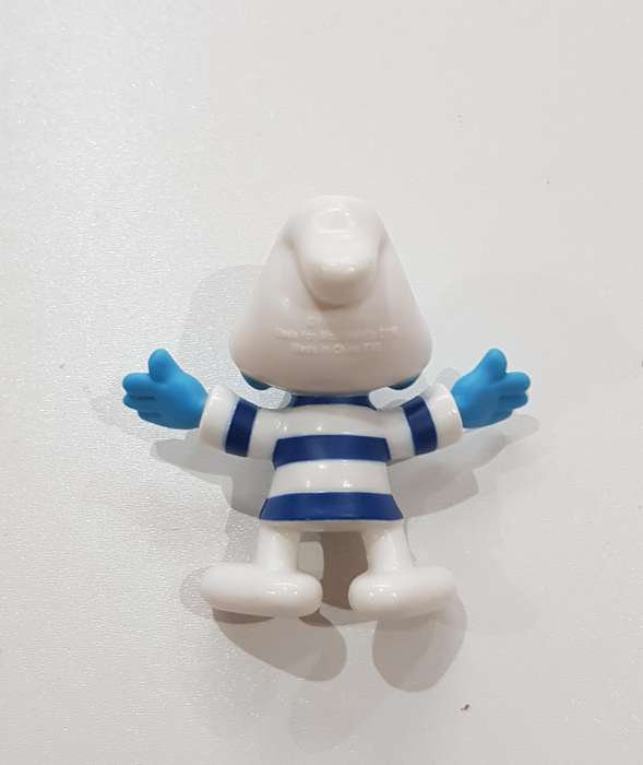 Smurfs  2018 McDonalds Blue Buddies Happy Meal Smurf. Peyo 2018 made for McDonalds.