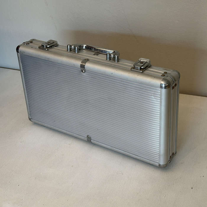 Pre Loved Poker Chip Set in Aluminium Case