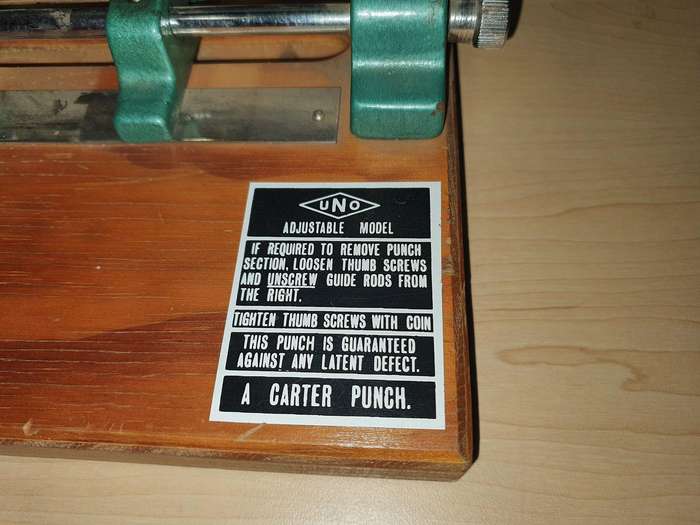 Antique UNO Adjustable Paper Hole Punch