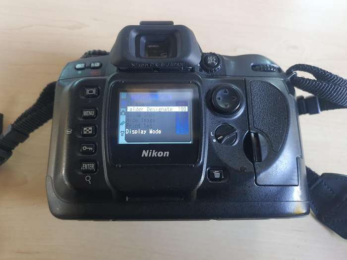 Nikon D100 digital camera Body only.