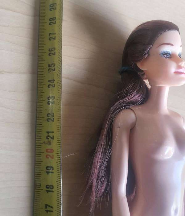 2015 Mattel 1186 MJ 1 NL Barbie Doll Brown hair