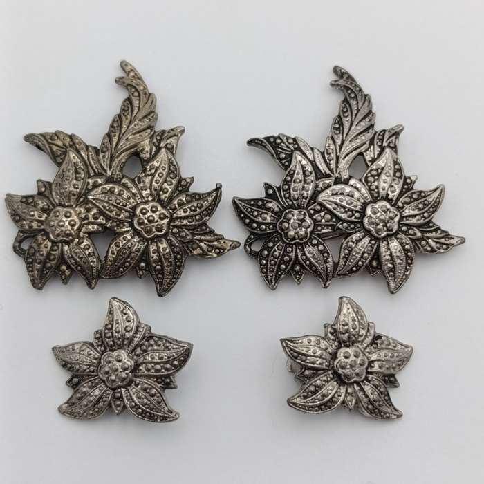 Vintage earrings plus 2 brooches - 1960's