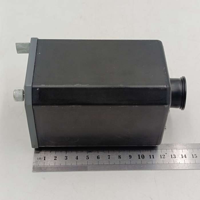 Boeing S00033 - SW - 01 digital clock for instrument panel - used by ComAir flight ZS-OTG