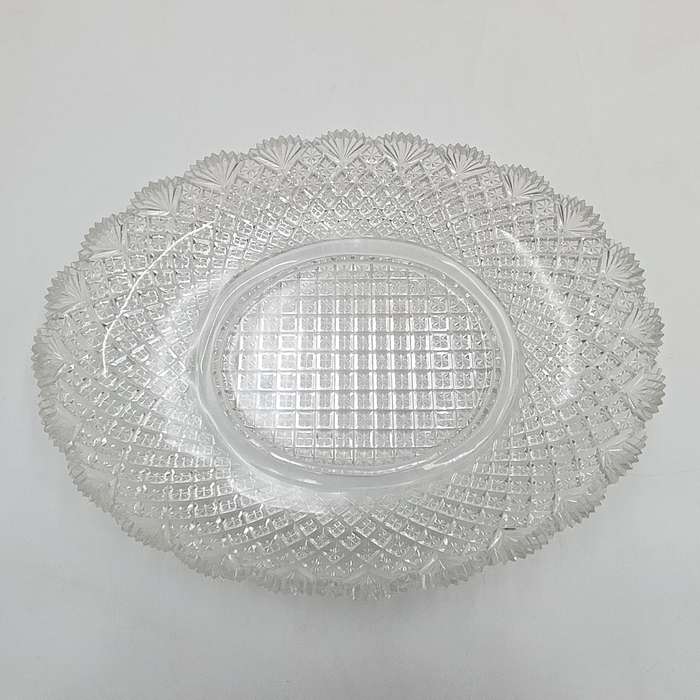 Vintage large crystal glassware platter - some small chips on rim