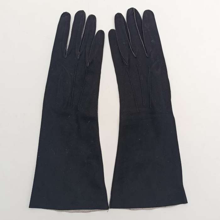 Vintage women's gloves - black colour (as new)