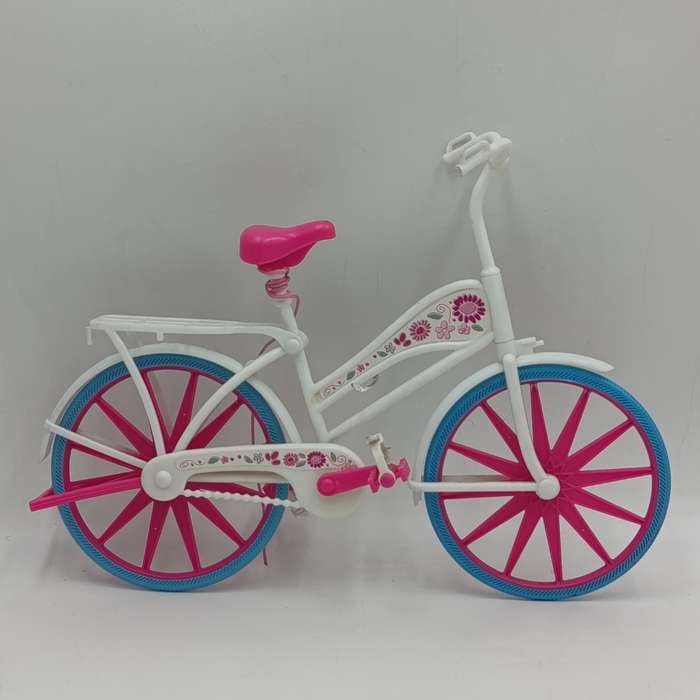Steffi Love bike tour doll with pieces missing - Bicycle perfect condition