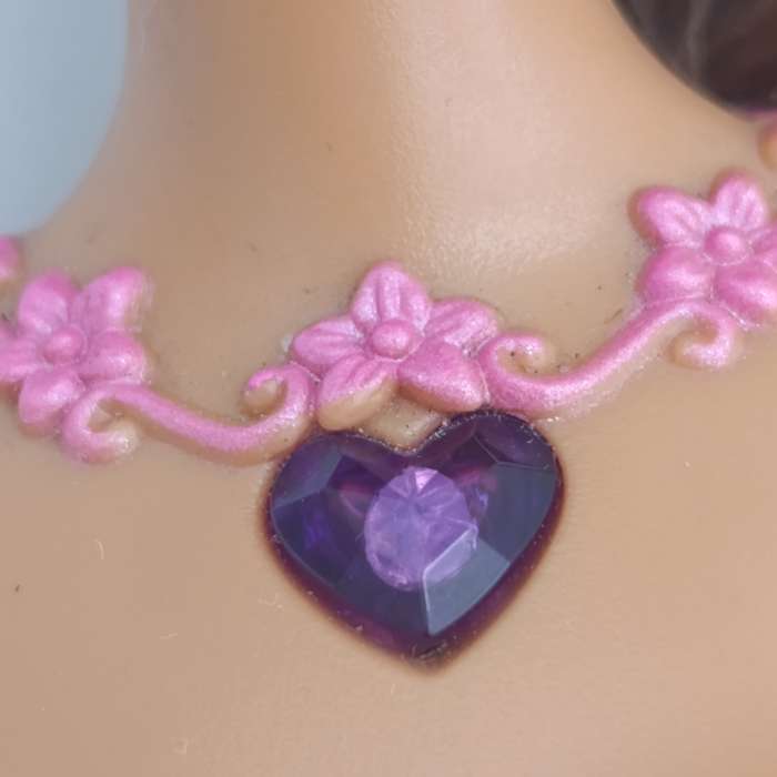 Barbie and The diamond castle dolls - No outfits