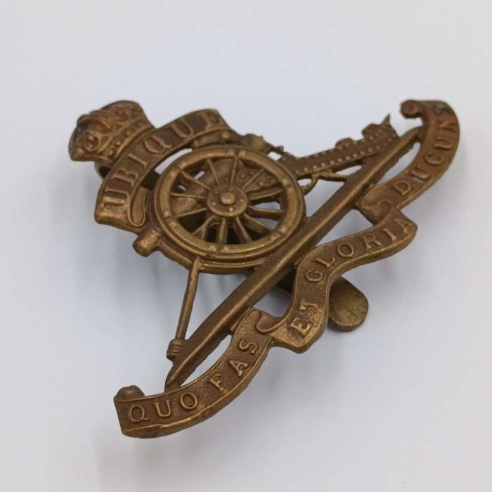 WW2 Royal Field Artillery cap badge