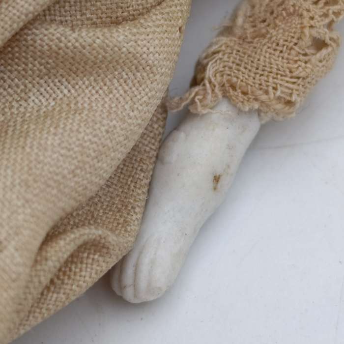 Antique bisque doll with long hair - 15cm long