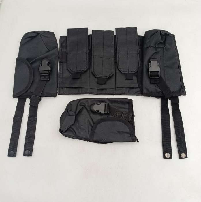Tactical pouches with design
