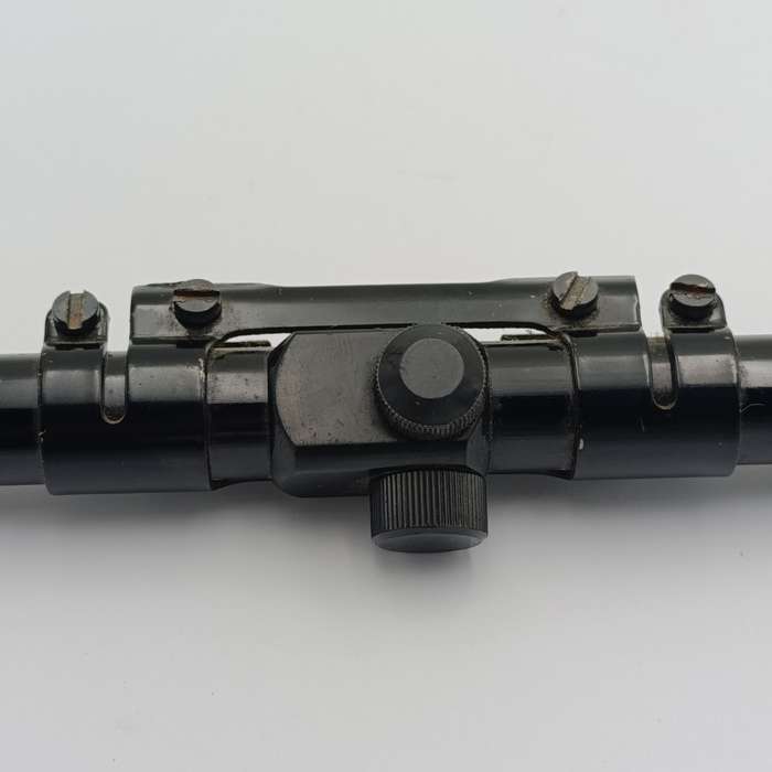 Universal 3x - 7x20 rifle scope