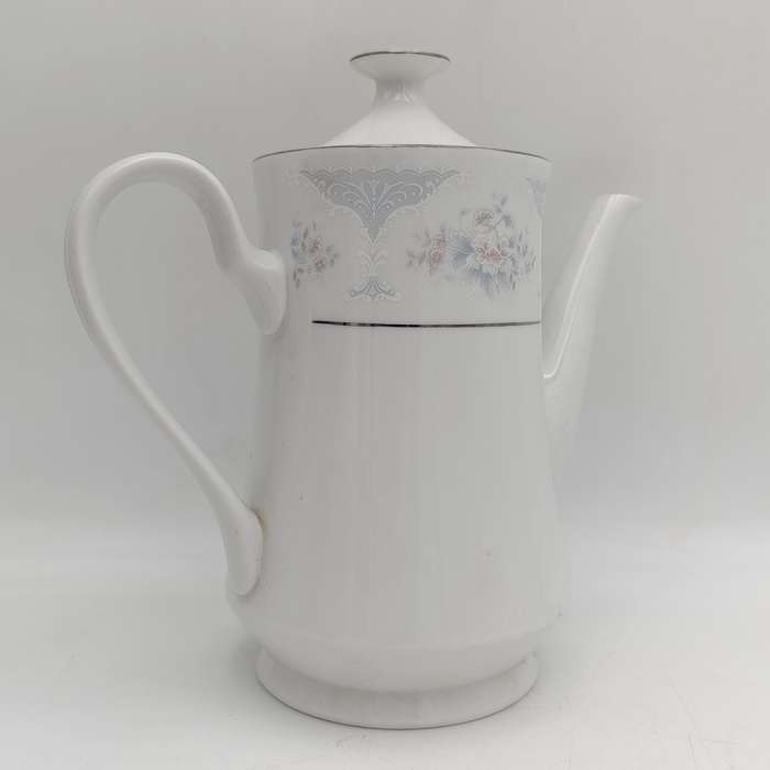 Silverie porcelain tea/coffee pot