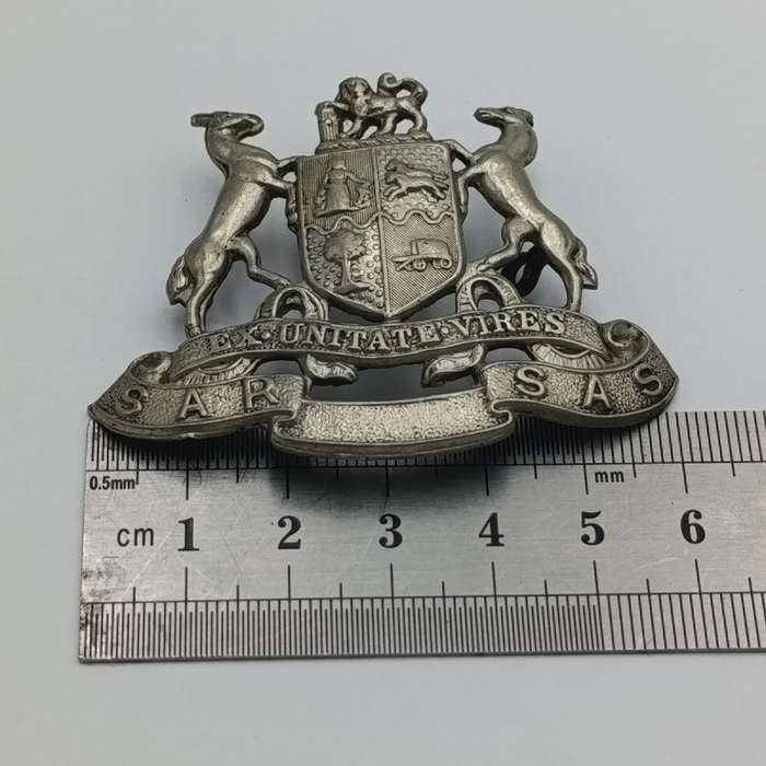 SA Railways officer cap badge