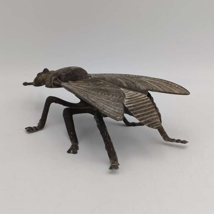 Antique brass fly ashtray