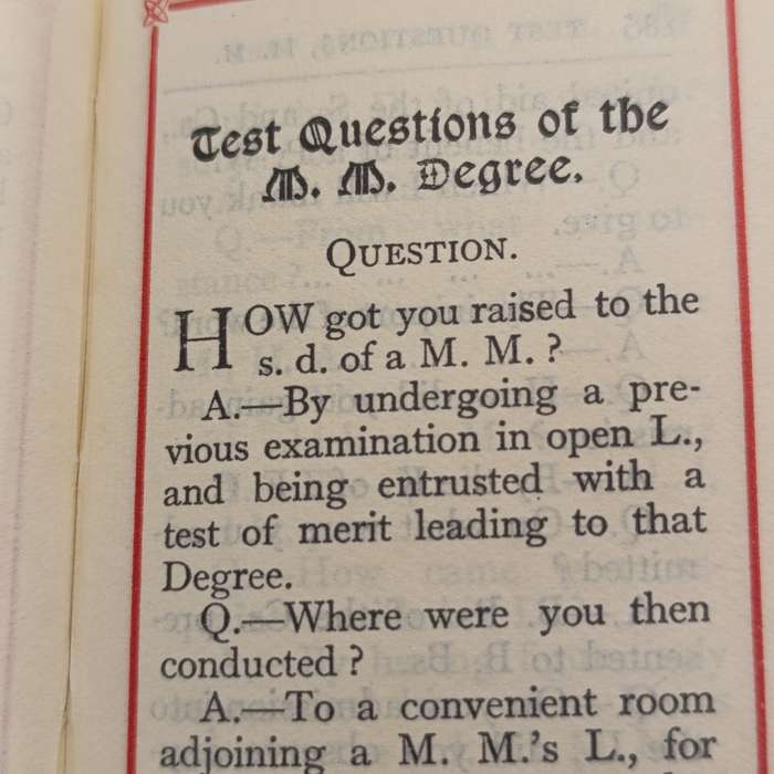 Small book - The perfect ceremonies of Craft Masonry - 1937