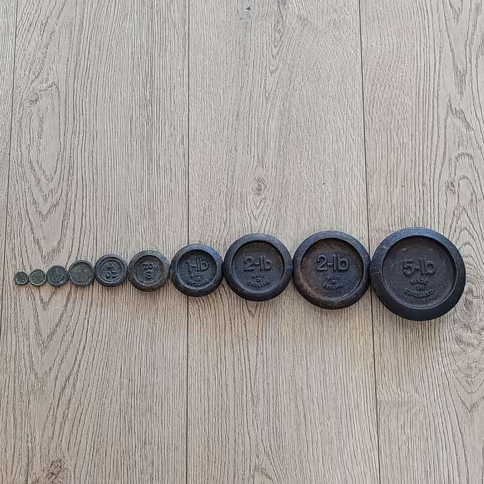 Full set of 10 Antique Scale weights - 1/4oz to 5 pounds - brass and cast iron