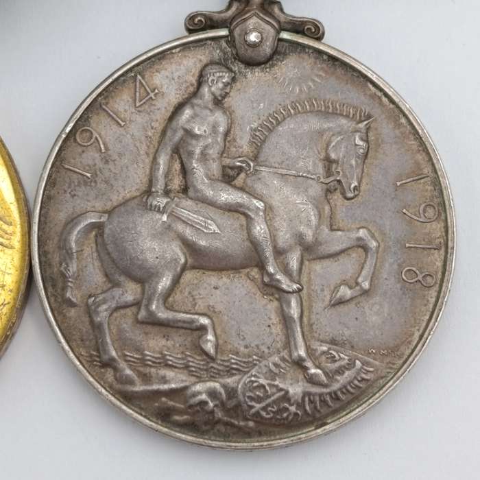 Pair of WW1 medals issued to Pte. MJ. Franken, 17th Mounted Rifles
