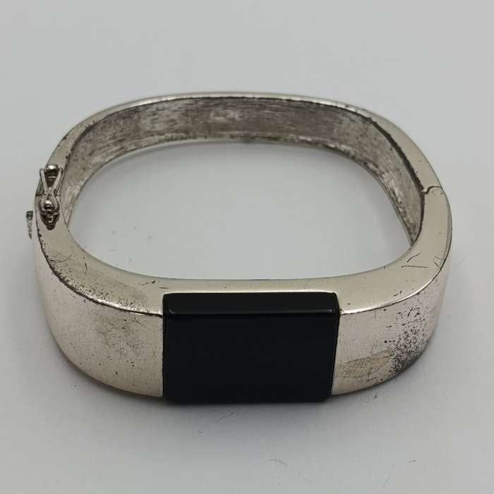 Sterling silver bangle and necklace set with onyx inserts - weight 132g