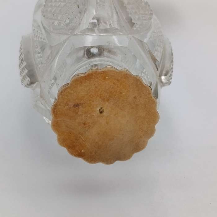 Antique Dutch 14kt gold and crystal perfume bottle in original box