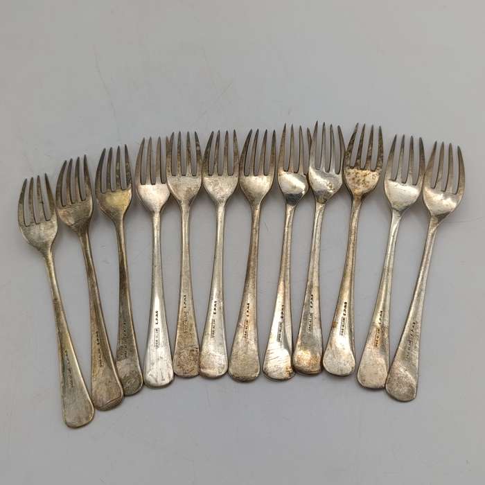 Vintage Set of 12 Pak-Alam silverplated forks