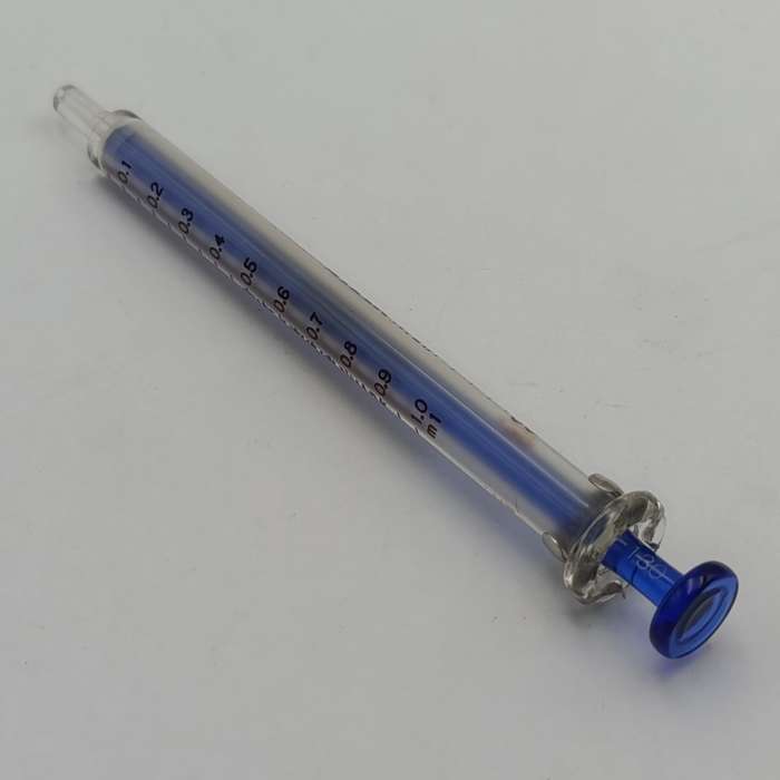 Lot of 7 vintage glass syringes