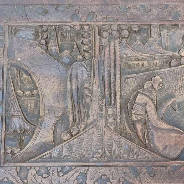 Antique Oriental Camphor kist - hand carved
