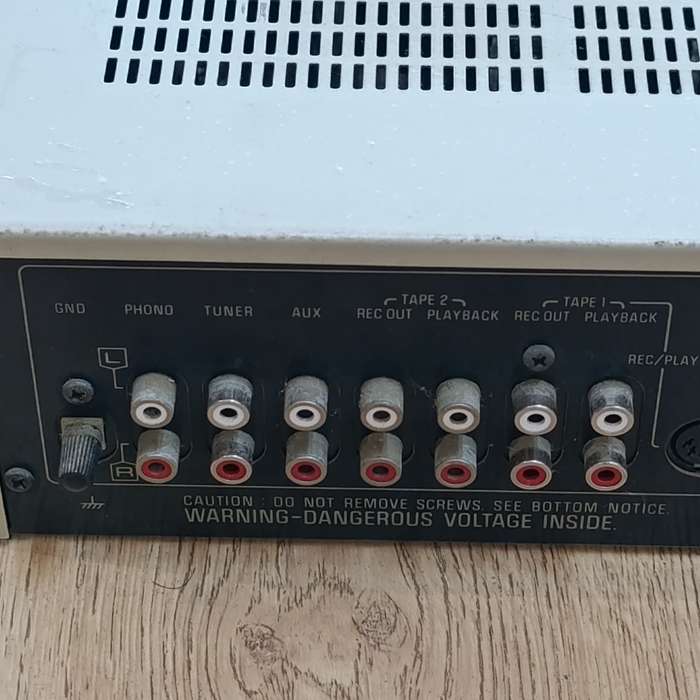 Technics SU-V3 stereo integrated DC amplifier