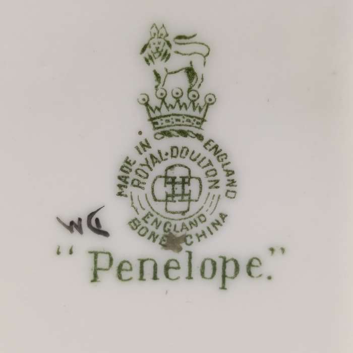 Royal Doulton HN1901 Penelope porcelain figurine