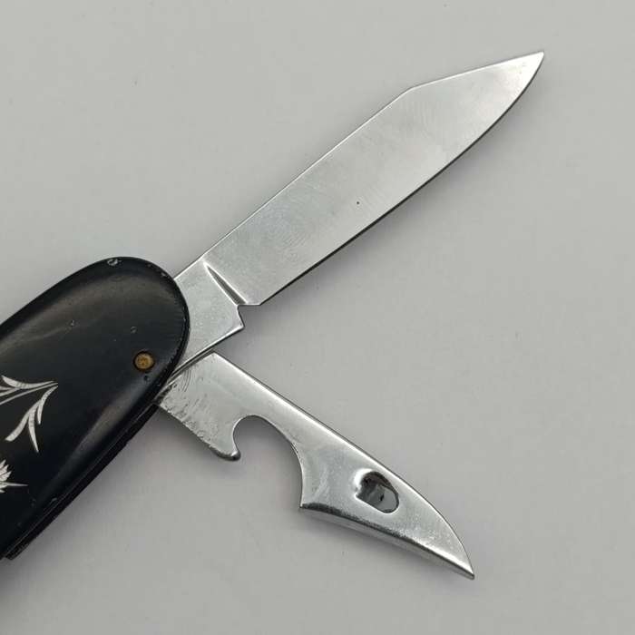Beautiful Farah multi tool pocket knife