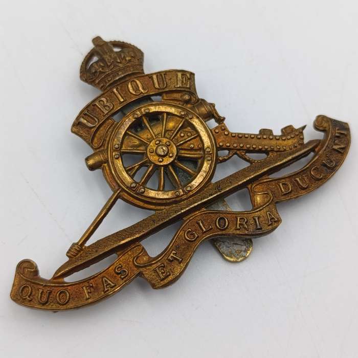 WW2 Royal Field artillery cap badge