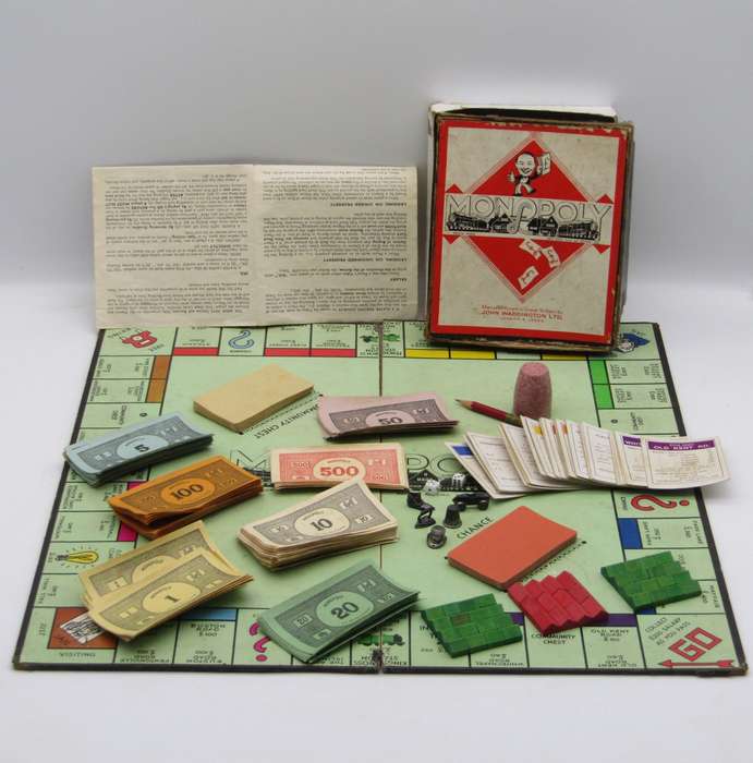 Vintage Monopoly set in Original box - almost complete