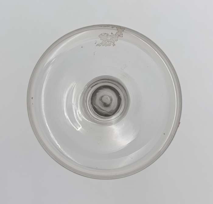 Vintage crystal flower vase made in Chile - in original box