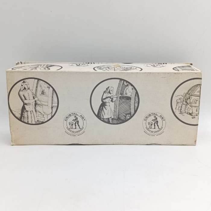 Vintage crystal flower vase made in Chile - in original box
