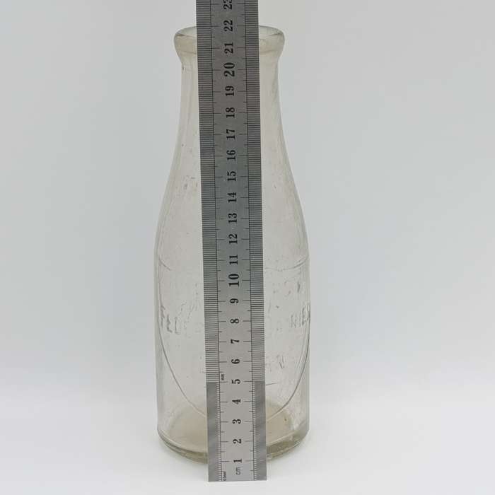 Vintage Farmers Federated Diaries Durban glass milk bottle