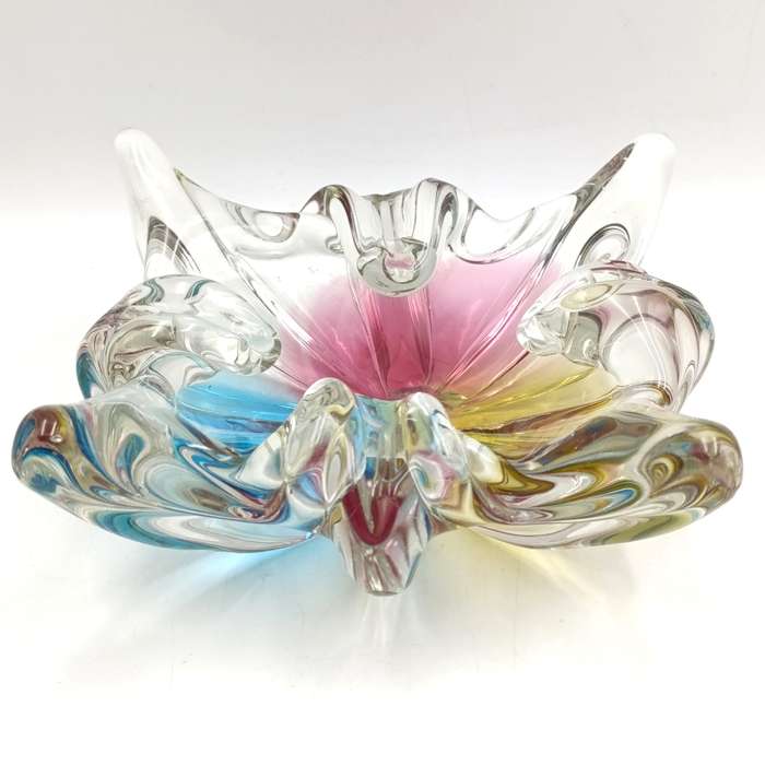 Beautiful Vintage Murano glass ashtray