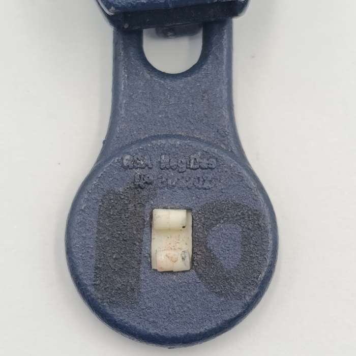 Vintage Pegasus Mobil oil clothing zipper