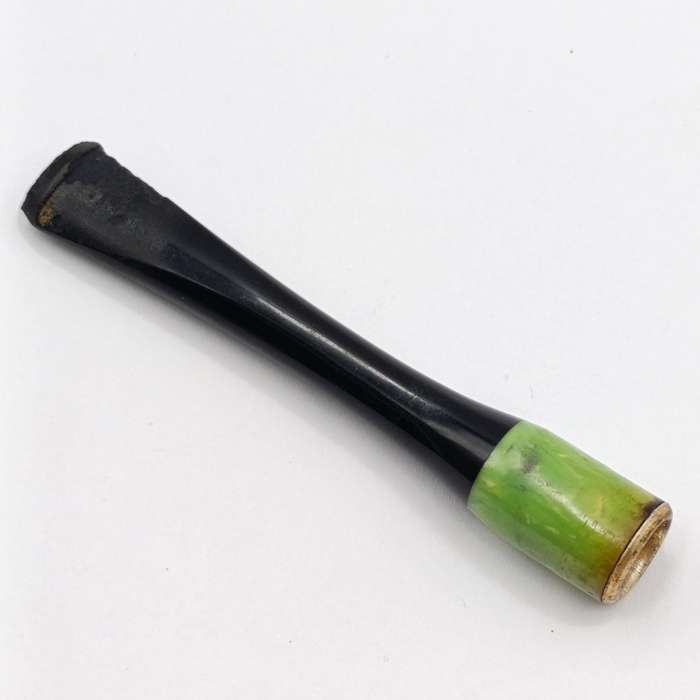 Vintage cigarette holder mouthpiece